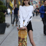 服务小姐姐穿布鞋图片